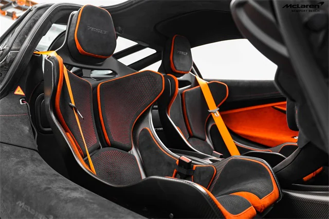 2021 McLaren 765LT Base, 18/20
