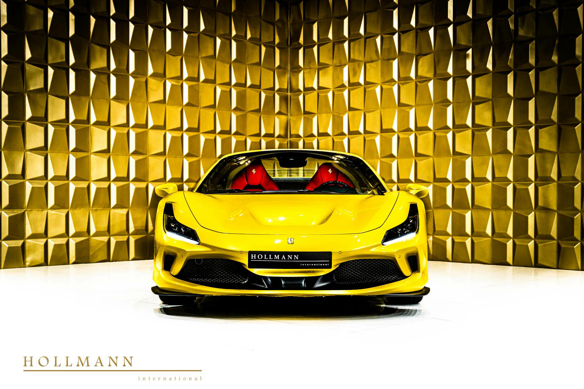 2022 Ferrari F8 Spider, 2/15