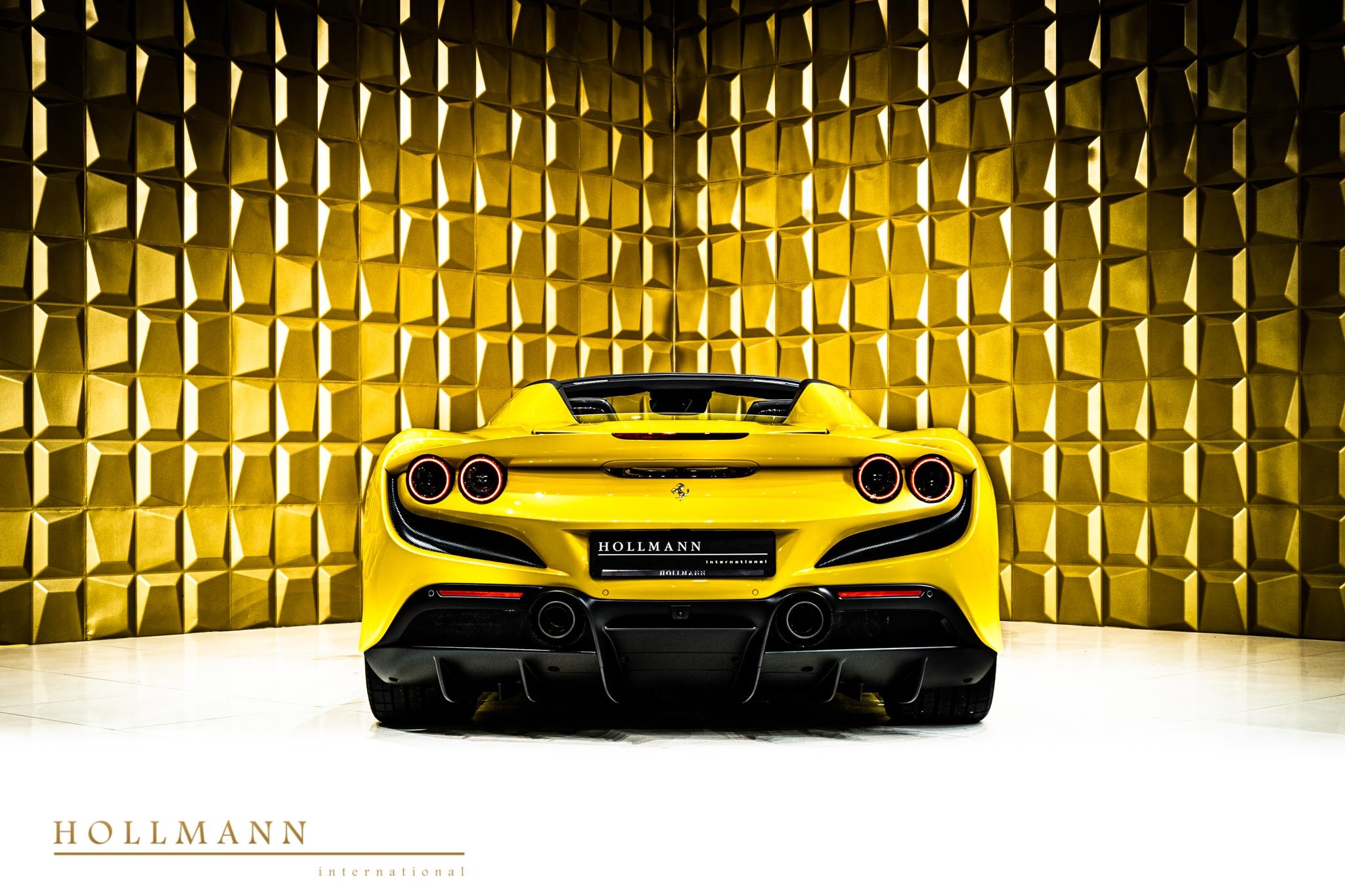 2022 Ferrari F8 Spider, 7/15