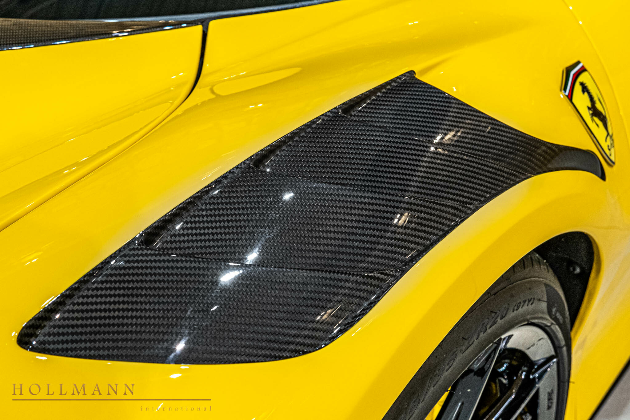 2022 Ferrari SF90 Spider by NOVITEC, 28/44