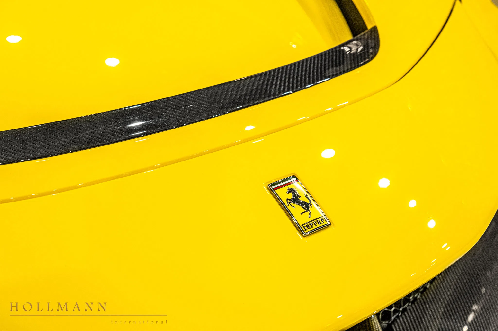 2022 Ferrari SF90 Spider by NOVITEC, detail