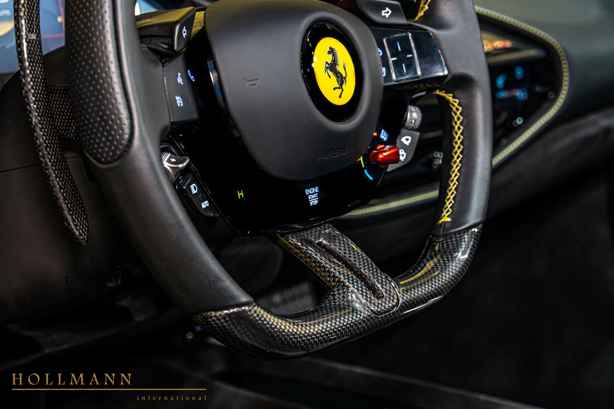 2022 Ferrari SF90 Spider by NOVITEC interior, Nero