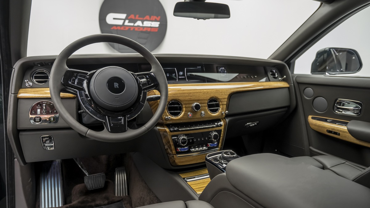 2022 Rolls Royce Phantom, 14/20