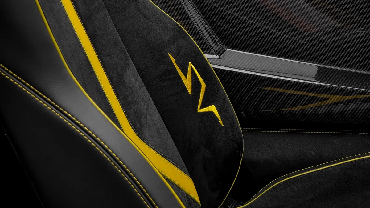2016 Lamborghini Aventador SV Roadster – 1 of 500 interior, seats