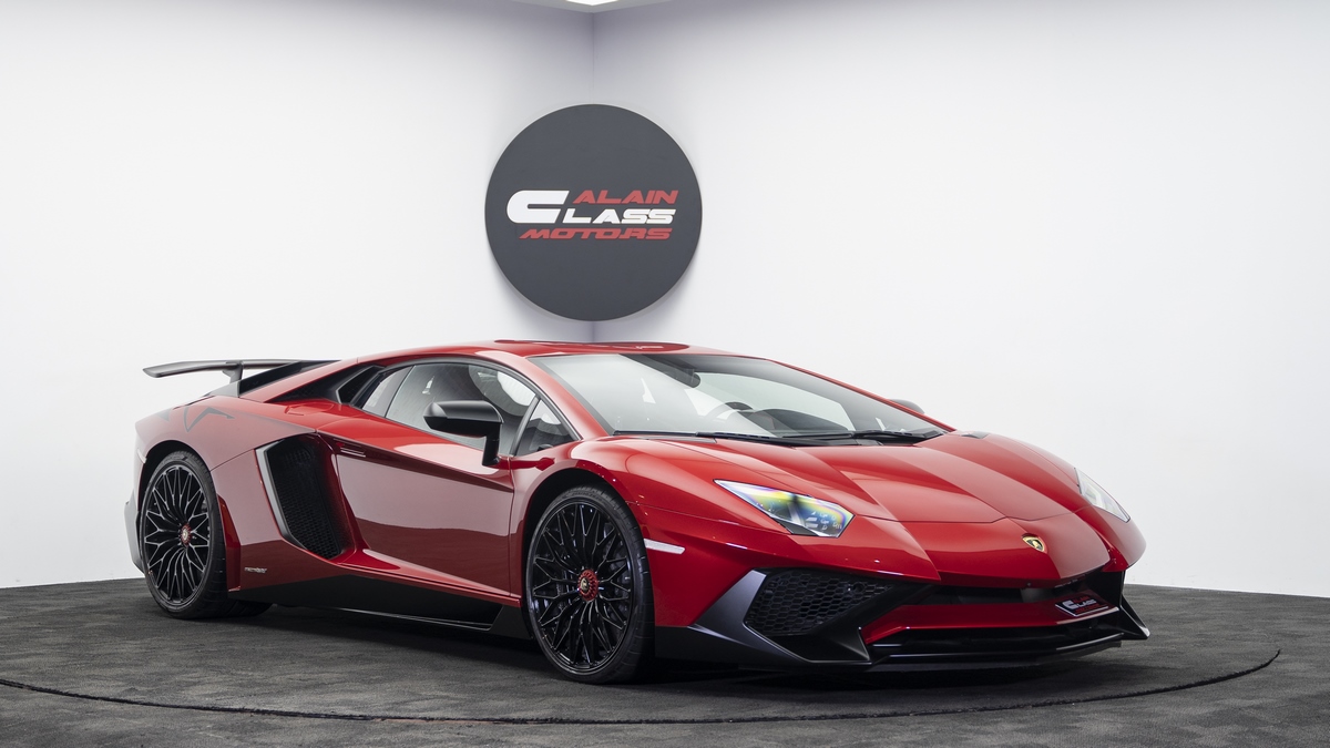 2016 Lamborghini Aventador LP750-4 SV – 1 of 600, 17/19