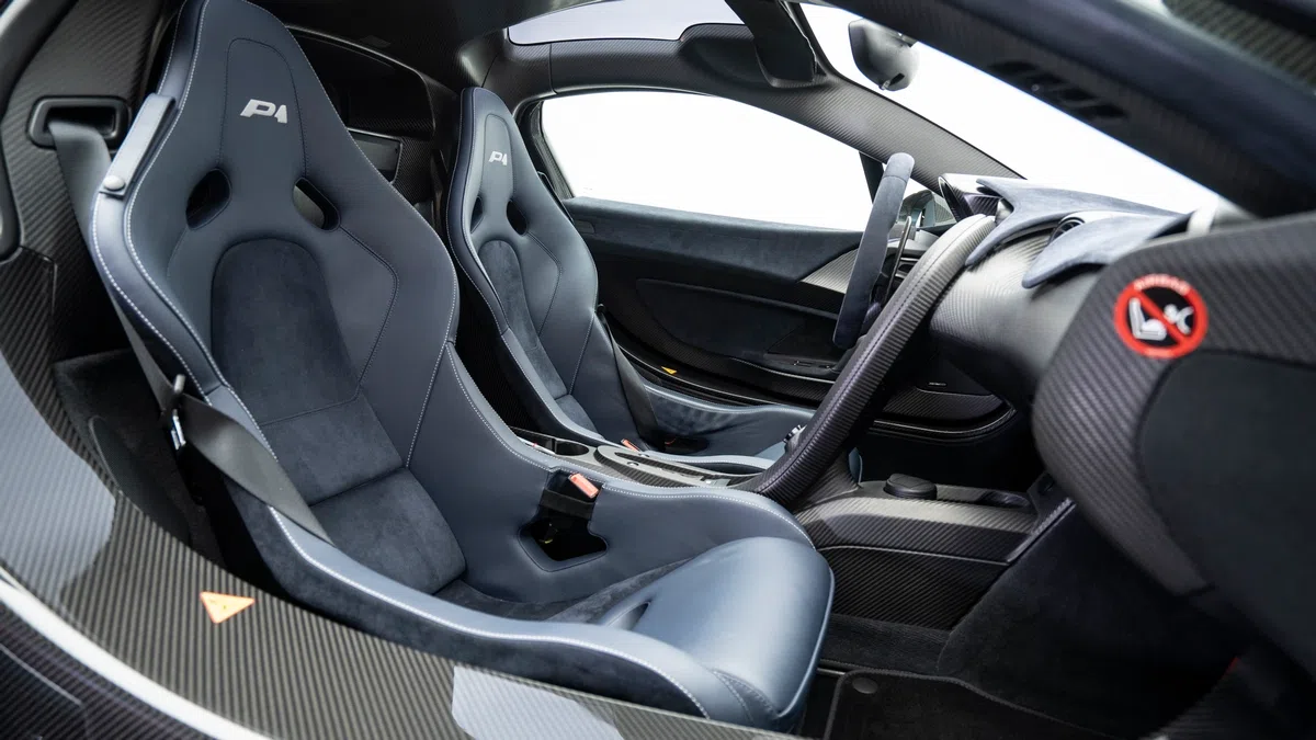 2015 McLaren P1 interior, seats