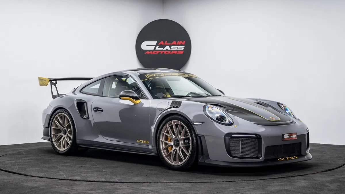 2019 Porsche 911 GT2 RS Weissach