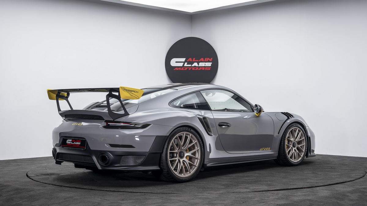 2019 Porsche 911 GT2 RS Weissach, 18/20