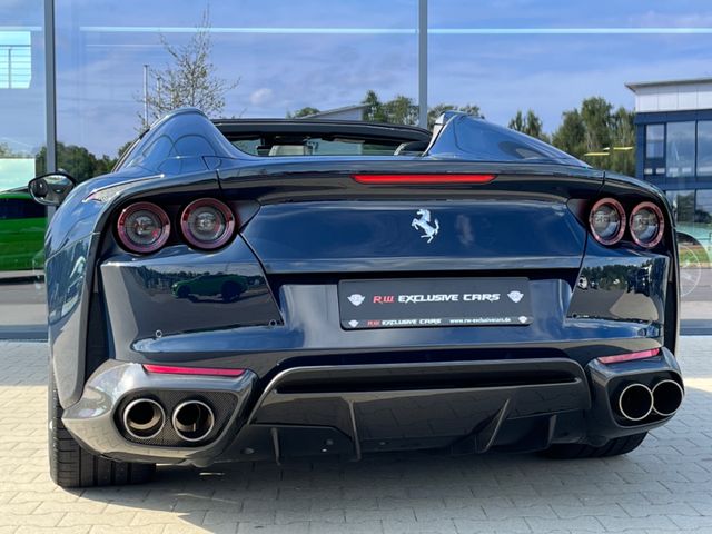 2021 Ferrari 812 GTS, 7/17