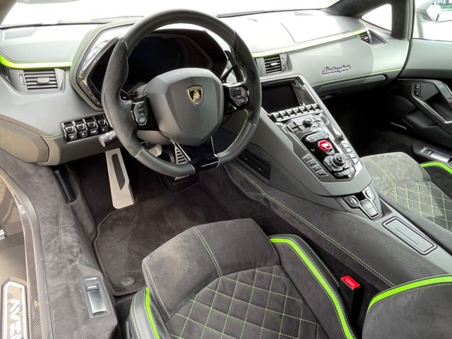 2019 Lamborghini Aventador S, 9/20