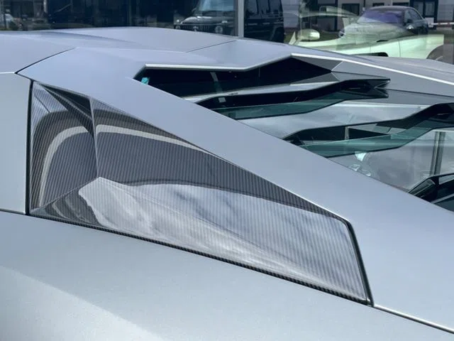 2019 Lamborghini Aventador S, detail