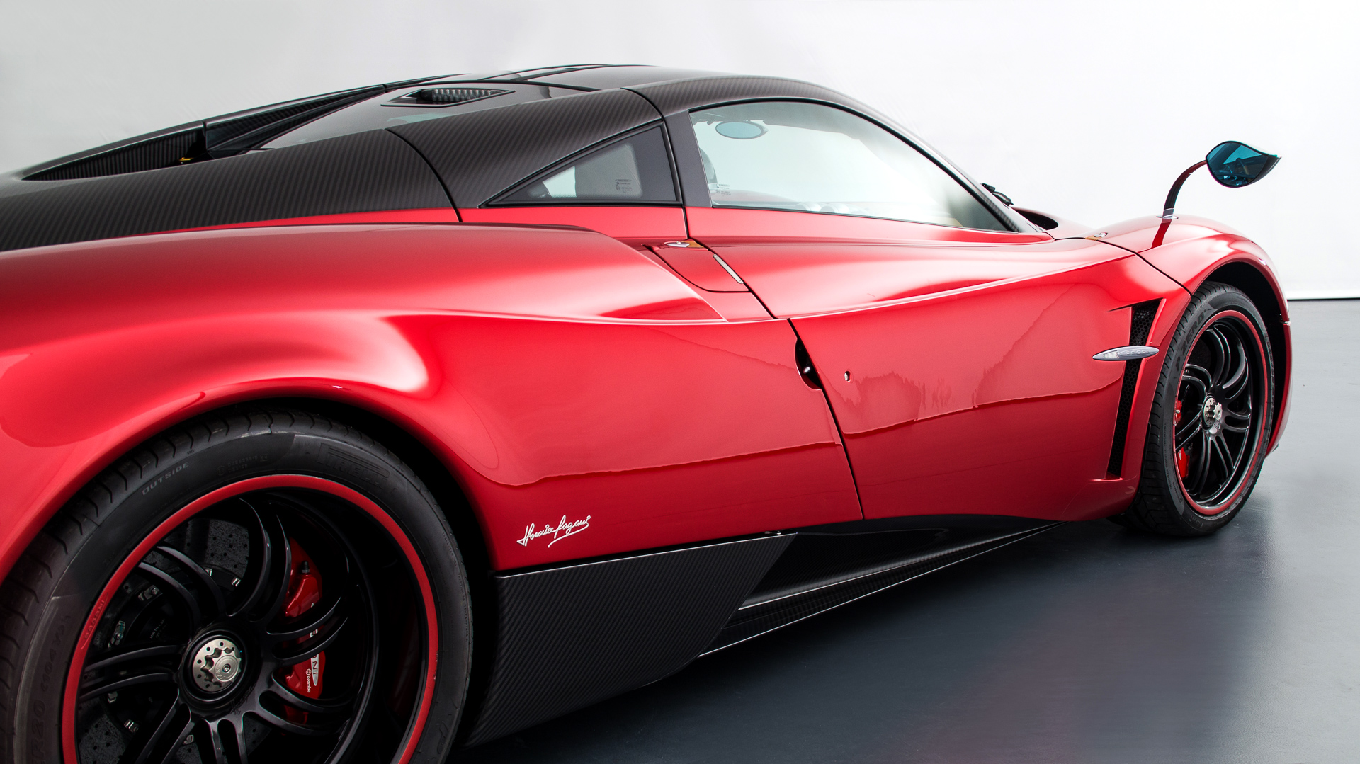 2015 Pagani Huayra, 8/23