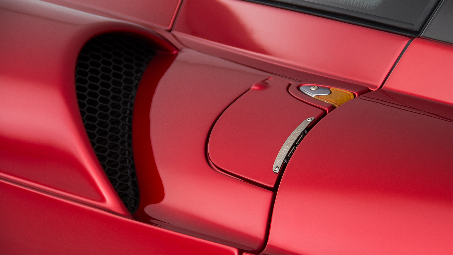2015 Pagani Huayra, 9/23