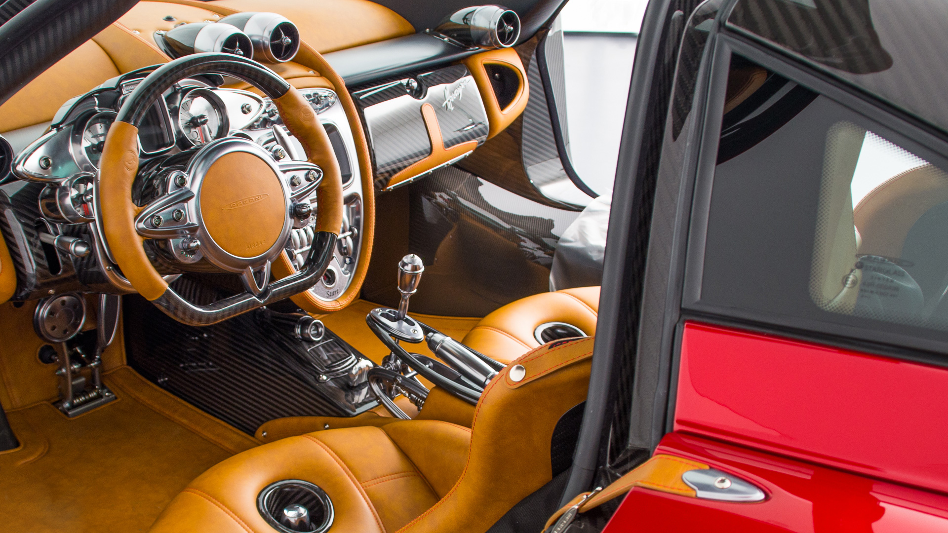 2015 Pagani Huayra, 17/23