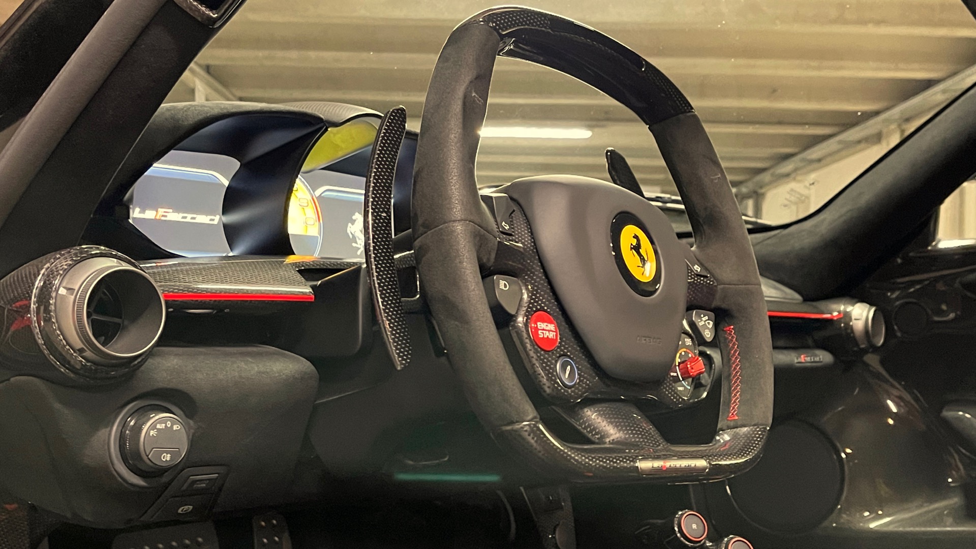 2015 Ferrari LaFerrari, 17/20