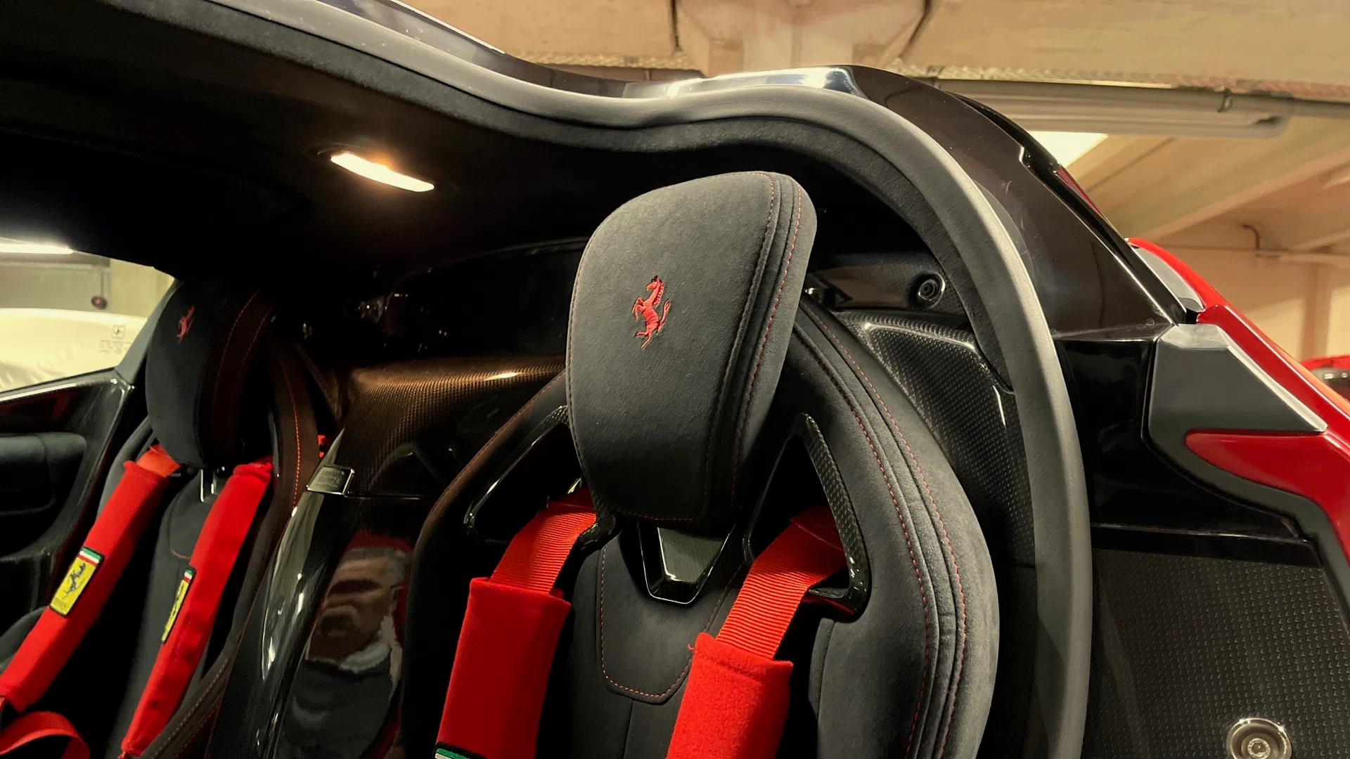 2015 Ferrari LaFerrari interior, Nero