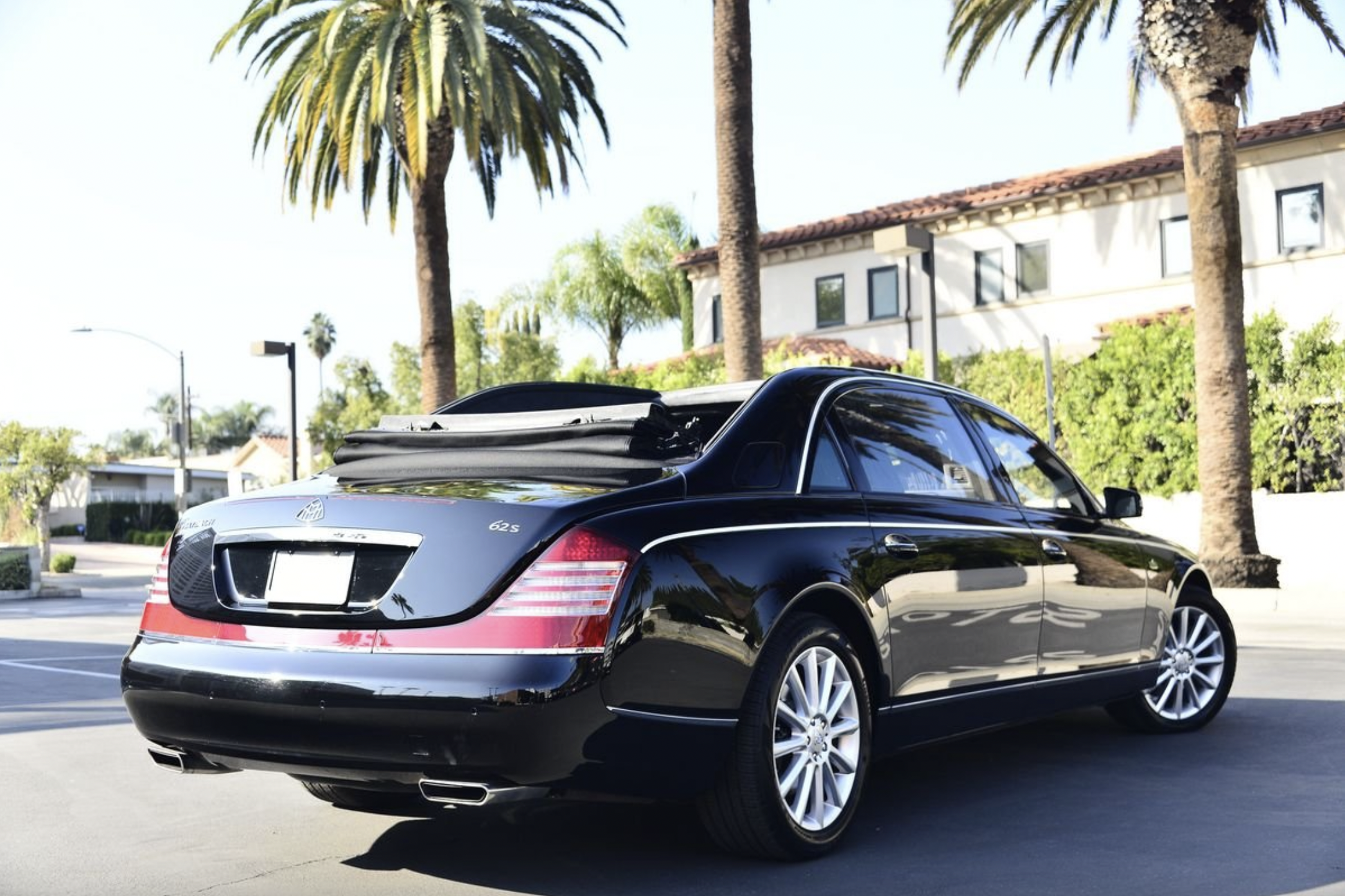 2012 MAYBACH 62 S LANDAULET, 2/20