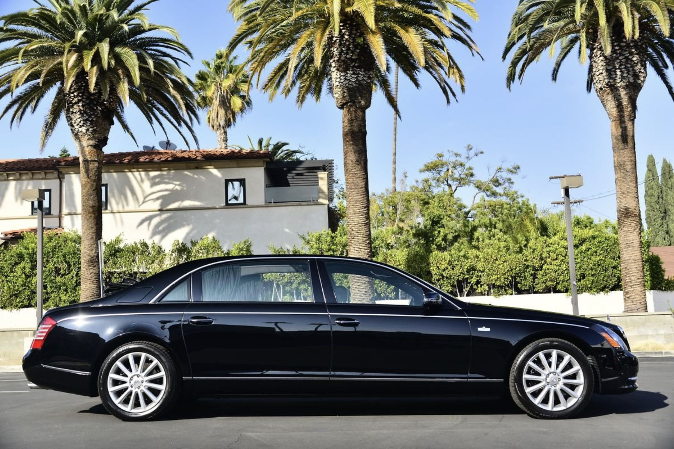 2012 MAYBACH 62 S LANDAULET, 3/20