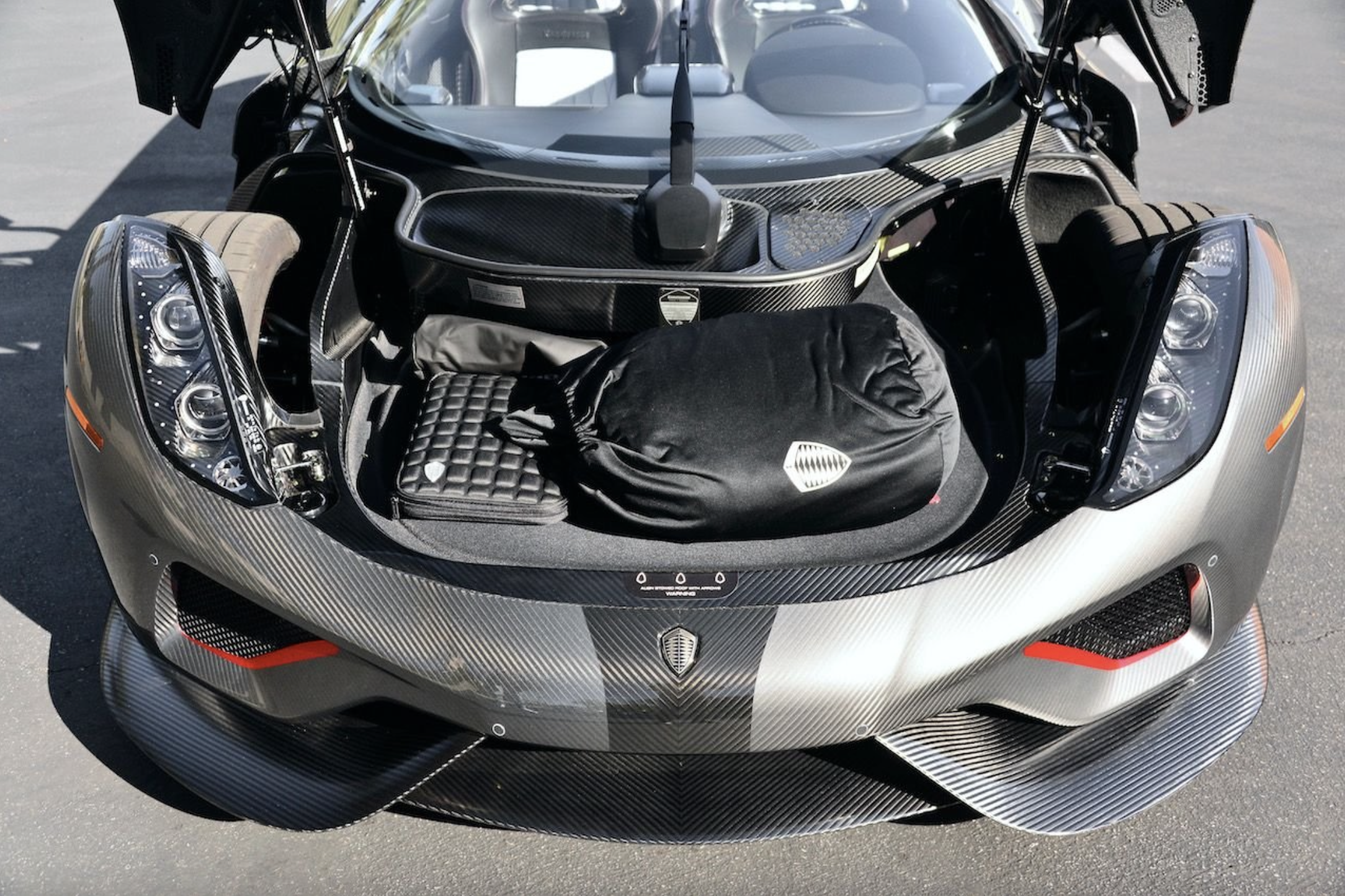 2021 KOENIGSEGG REGERA, 17/20
