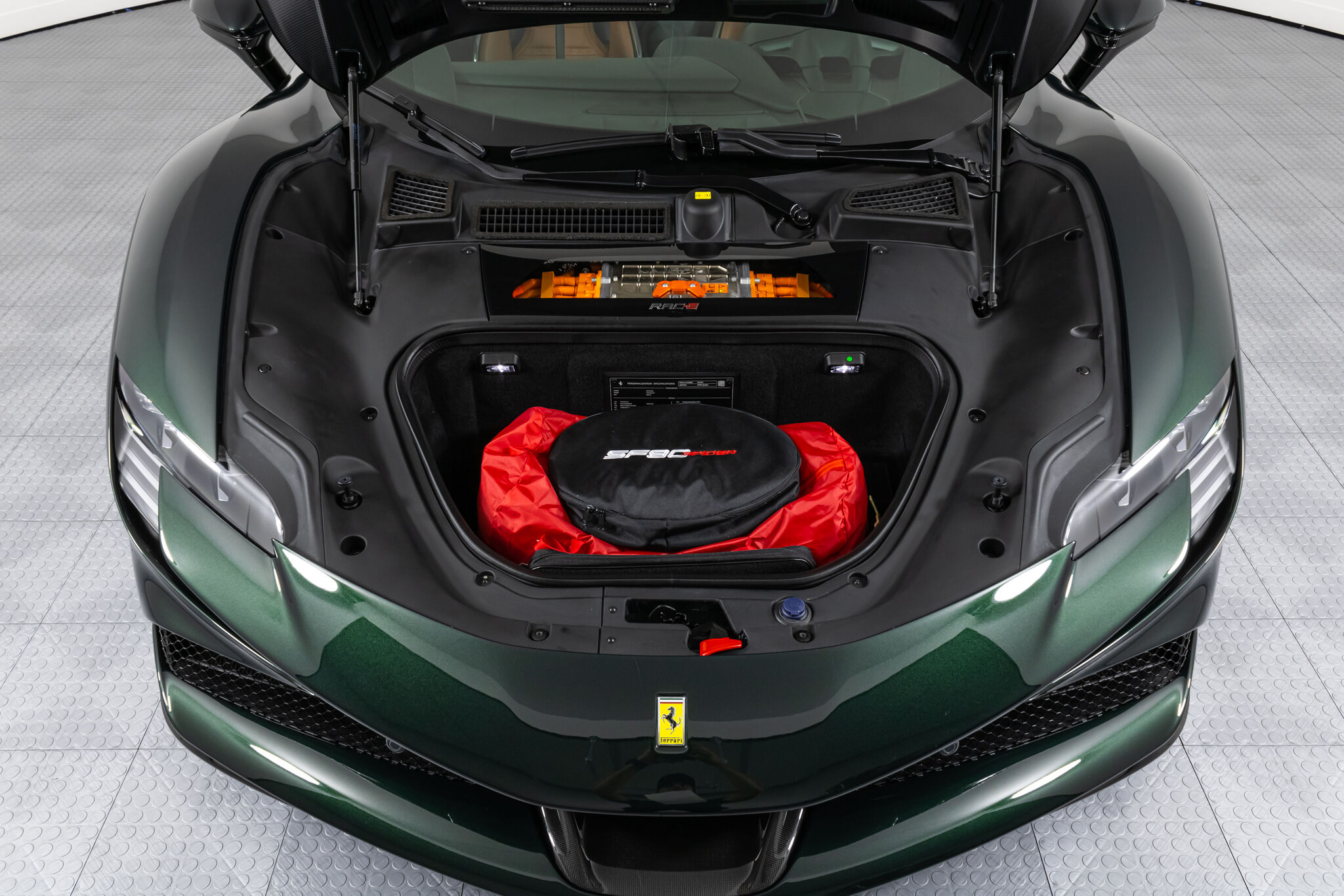 2022 Ferrari SF90 Spider, 10/20