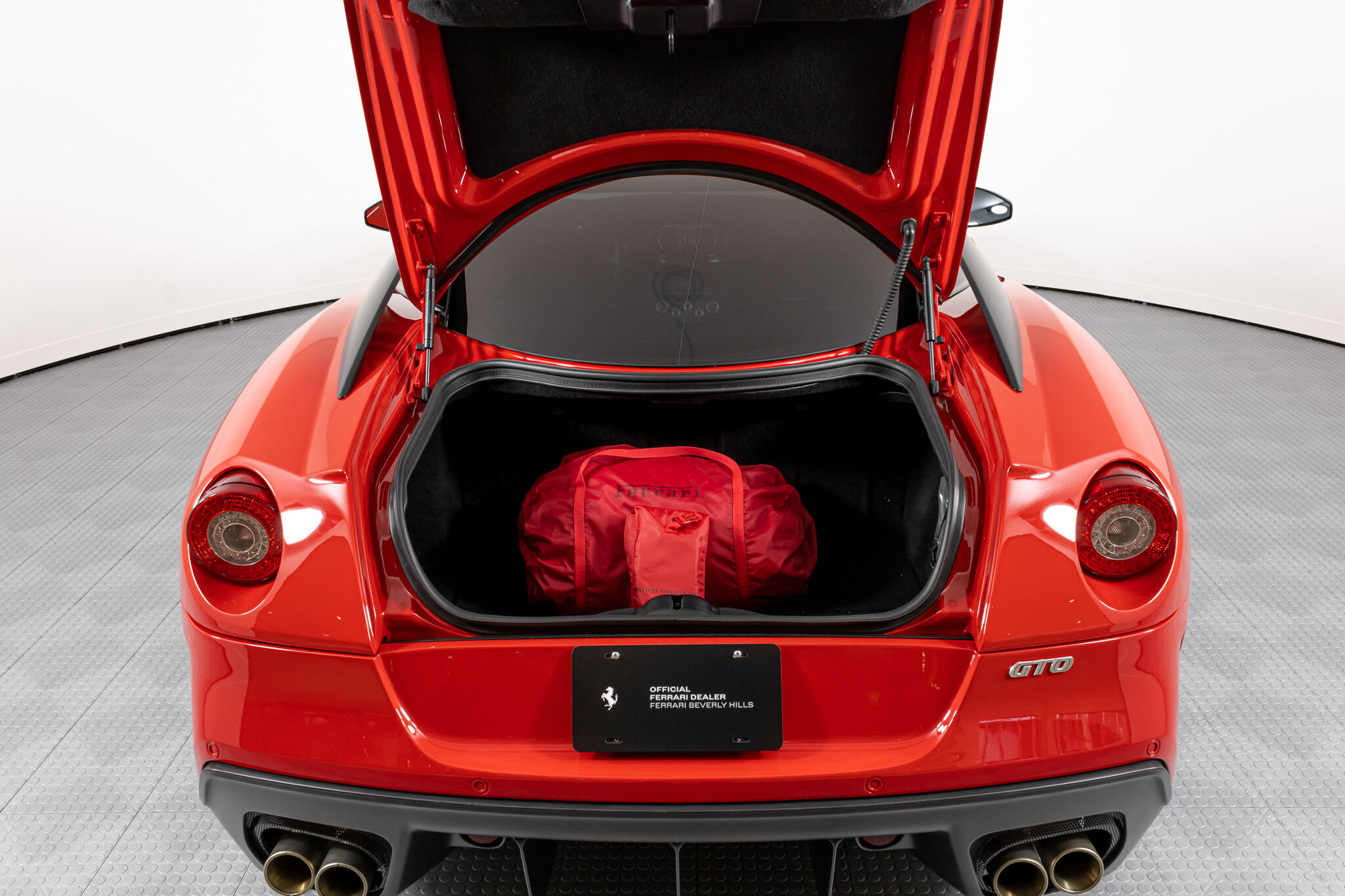2011 Ferrari 599 GTO, 7/19