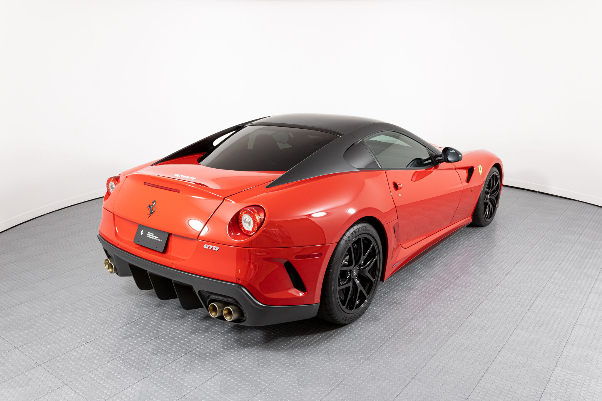 2011 Ferrari 599 GTO, 8/19