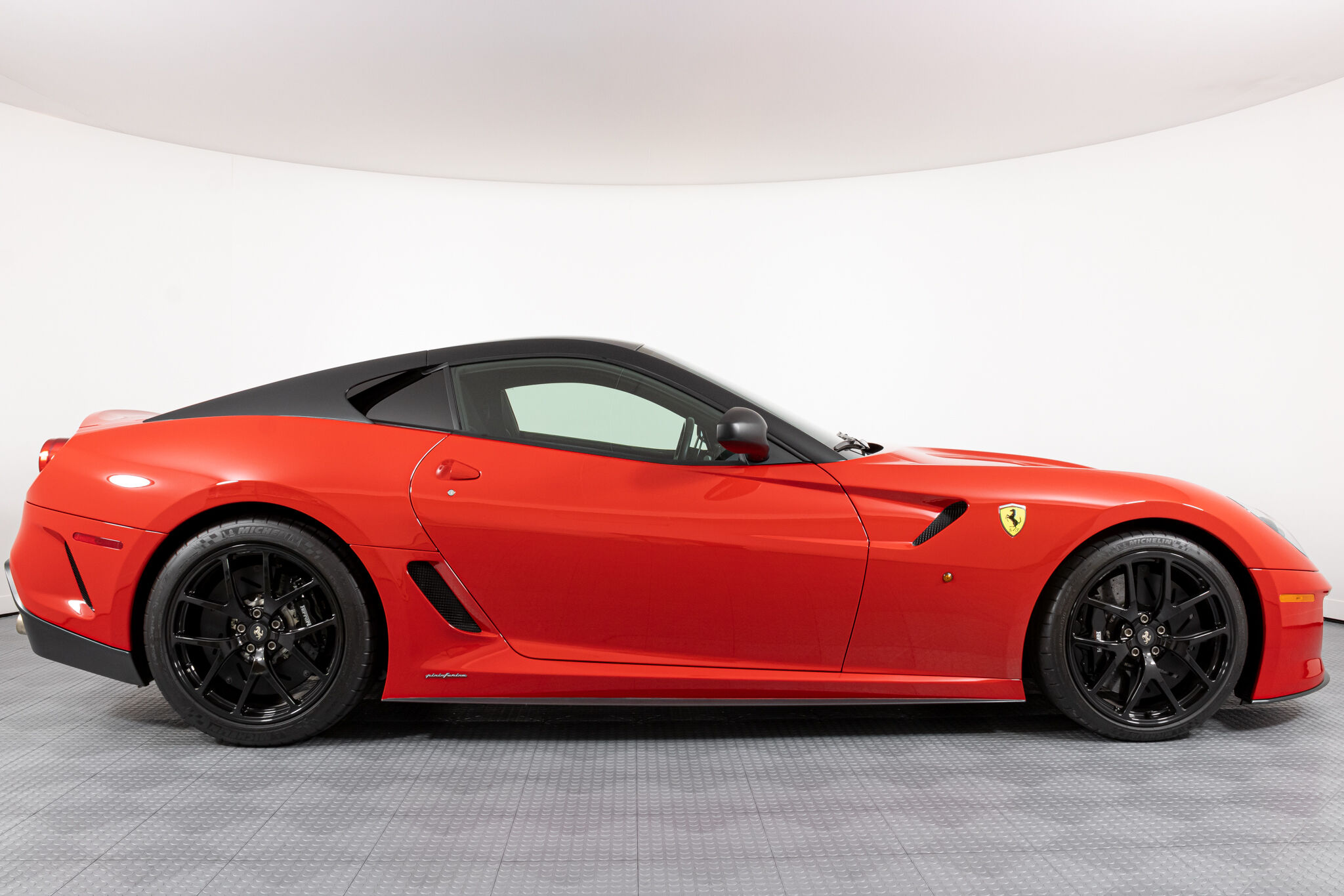 2011 Ferrari 599 GTO, 11/19