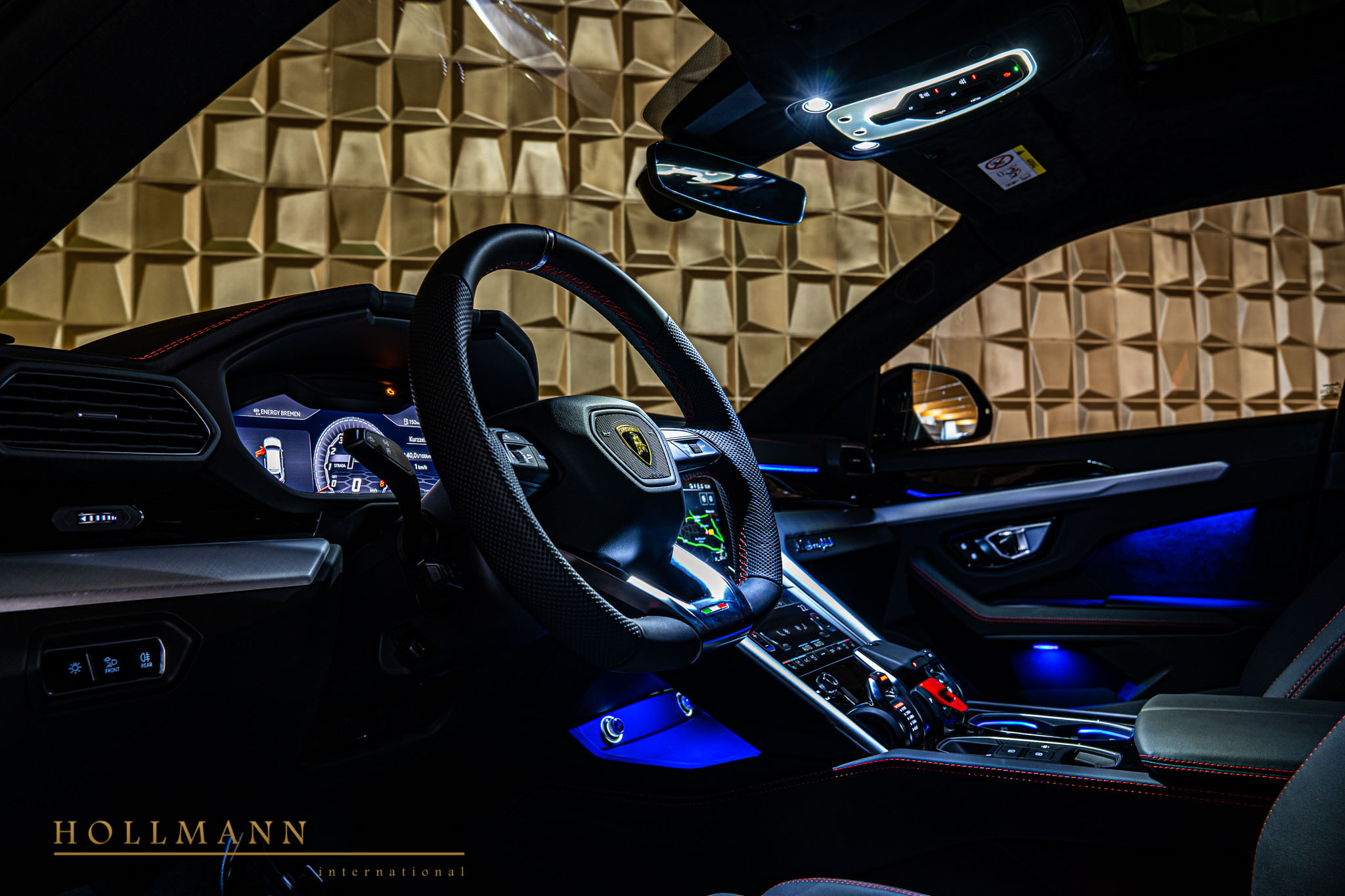 2022 Lamborghini Urus, 3/16