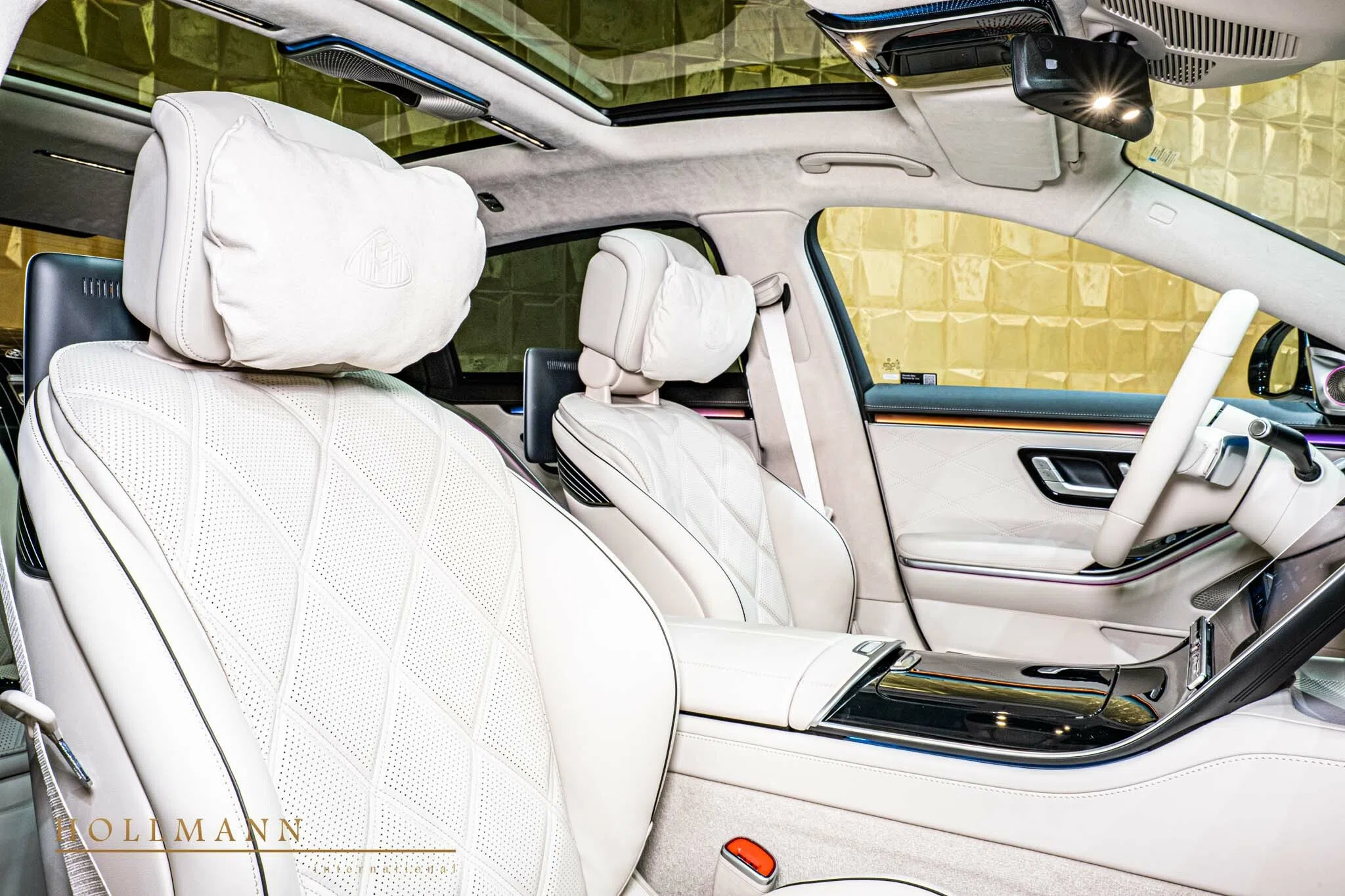 2022 Mercedes-Maybach S 580 interior, seats
