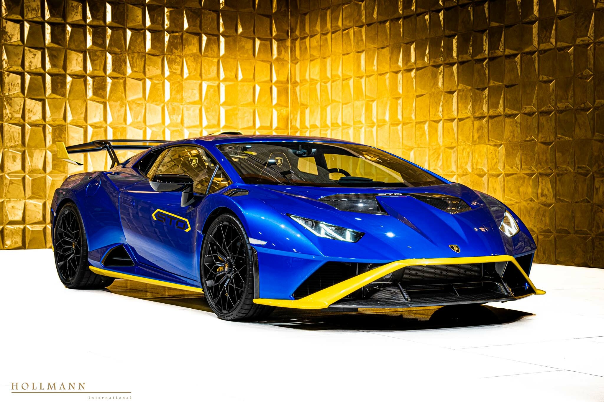 2022 Lamborghini Huracán STO