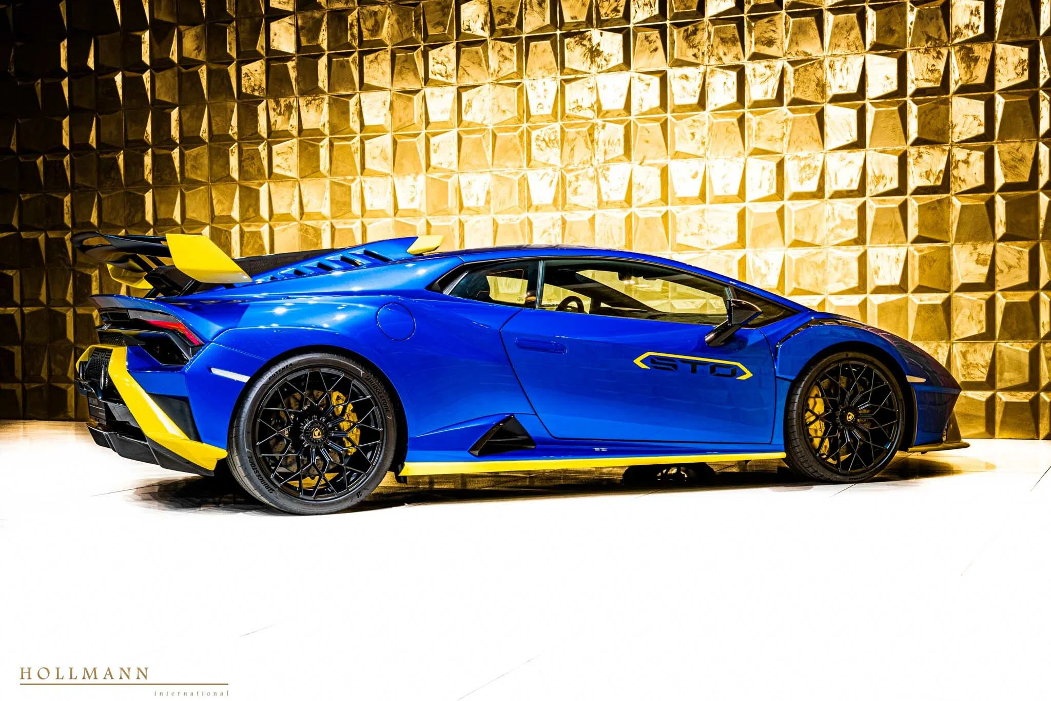 2022 Lamborghini Huracán STO for sale, exterior
