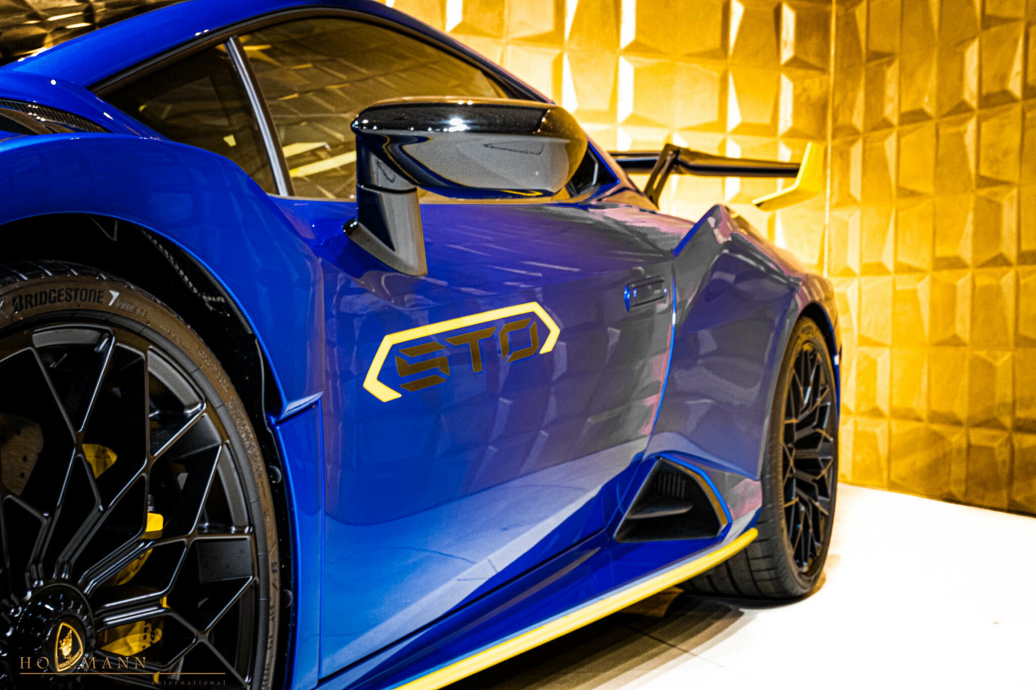 2022 Lamborghini Huracán STO, 19/20