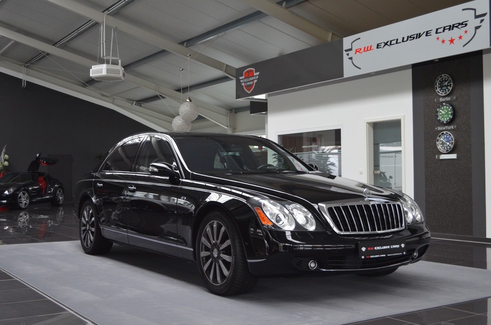 2008 Maybach 57 S Baltic Black, 2/16