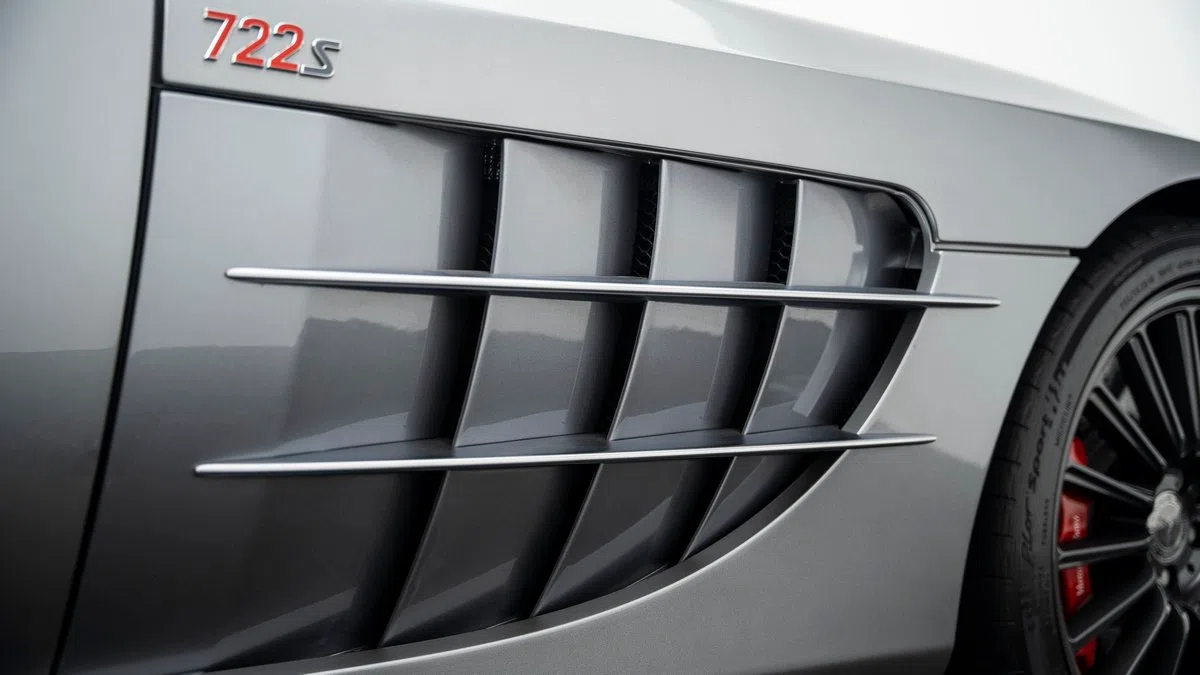 2009 Mercedes-Benz SLR McLaren 722s Roadster for sale, exterior