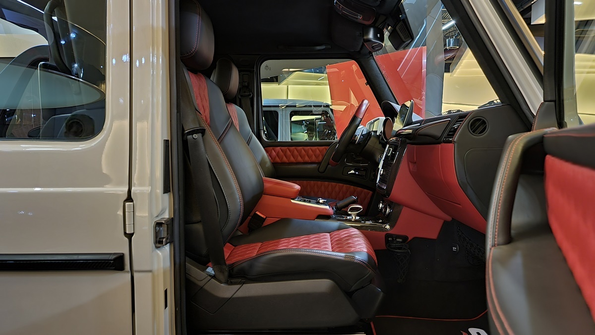 2018 Mercedes-Maybach G650 Landaulet, 11/24