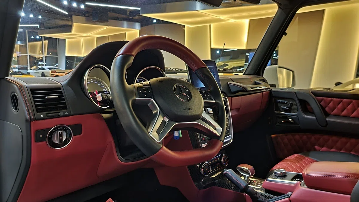 2018 Mercedes-Maybach G650 Landaulet interior