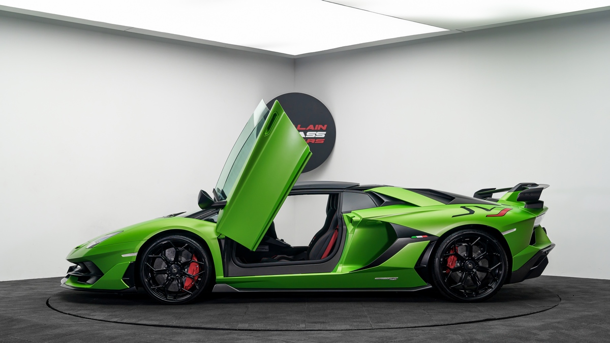 2021 Lamborghini Aventador SVJ Roadster – 1 of 800, 3/20