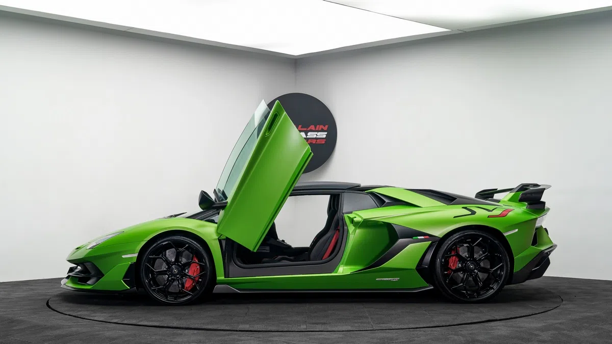 2021 Lamborghini Aventador SVJ Roadster – 1 of 800 for sale, exterior