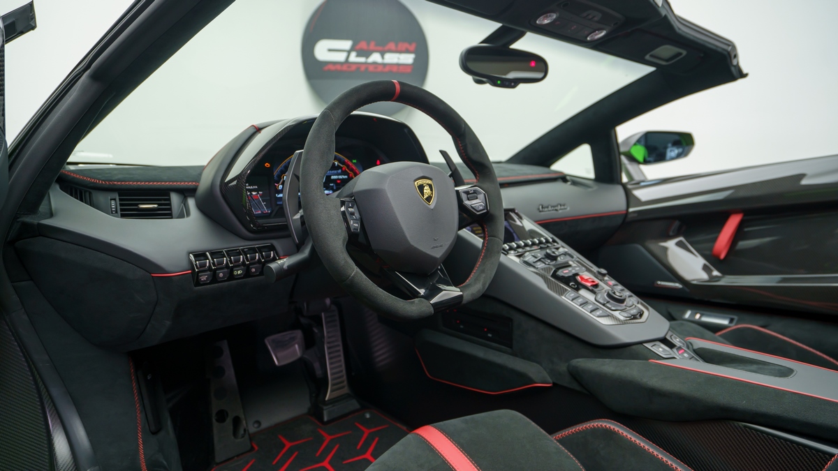 2021 Lamborghini Aventador SVJ Roadster – 1 of 800, 8/20