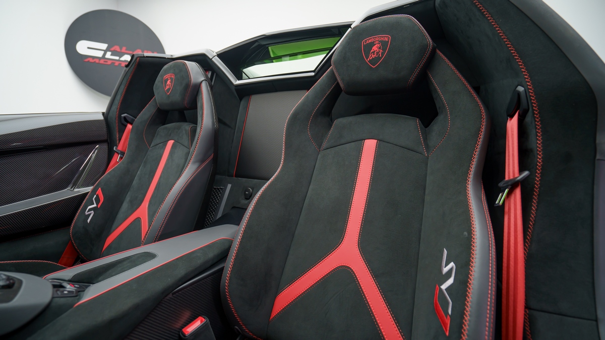 2021 Lamborghini Aventador SVJ Roadster – 1 of 800, 9/20