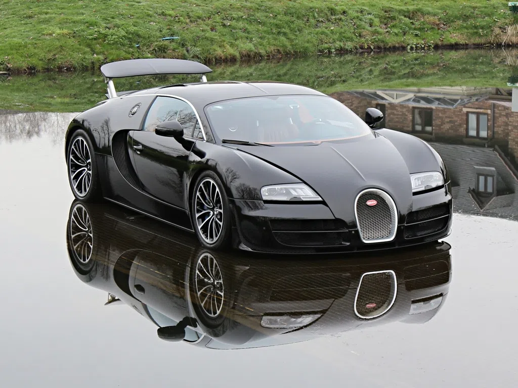 2011 Bugatti Veyron Super Sport Sang Noir