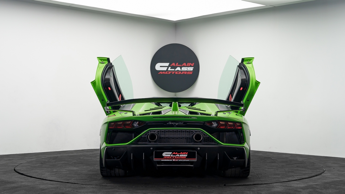 2021 Lamborghini Aventador SVJ Roadster – 1 of 800, 12/20