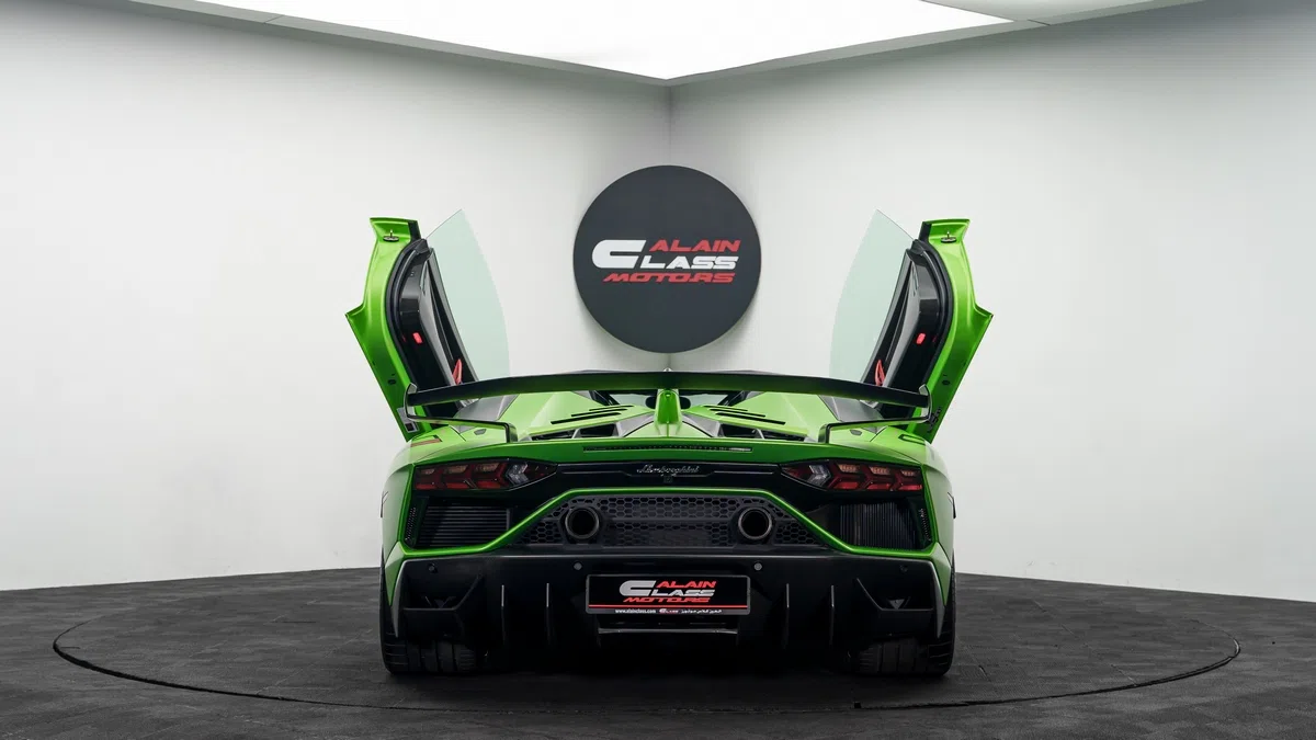 2021 Lamborghini Aventador SVJ Roadster – 1 of 800 for sale, exterior