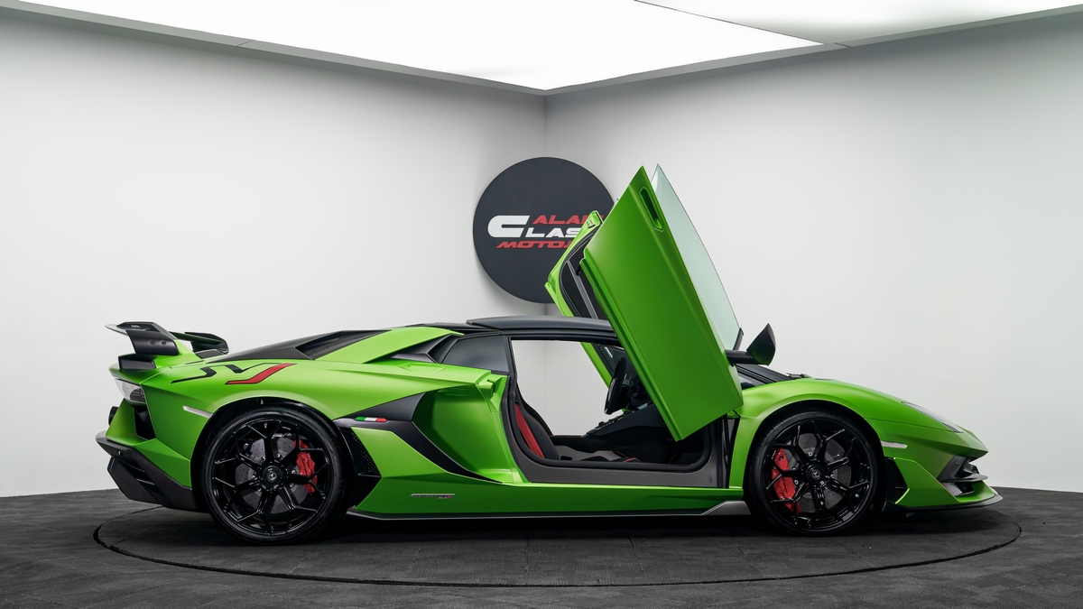 2021 Lamborghini Aventador SVJ Roadster – 1 of 800, 15/20