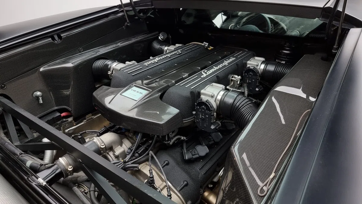 2010 Lamborghini Murcielago SV – 1 of 186 engine