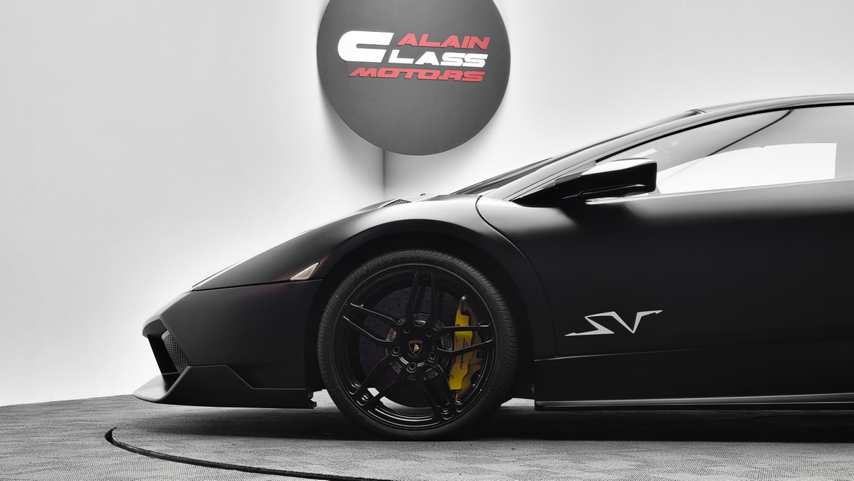 2010 Lamborghini Murcielago SV – 1 of 186, 13/24
