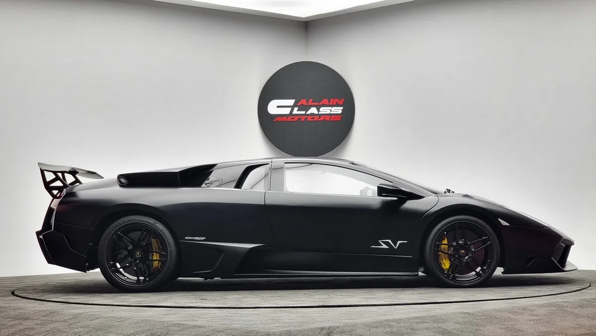 2010 Lamborghini Murcielago SV – 1 of 186, side profile, Black
