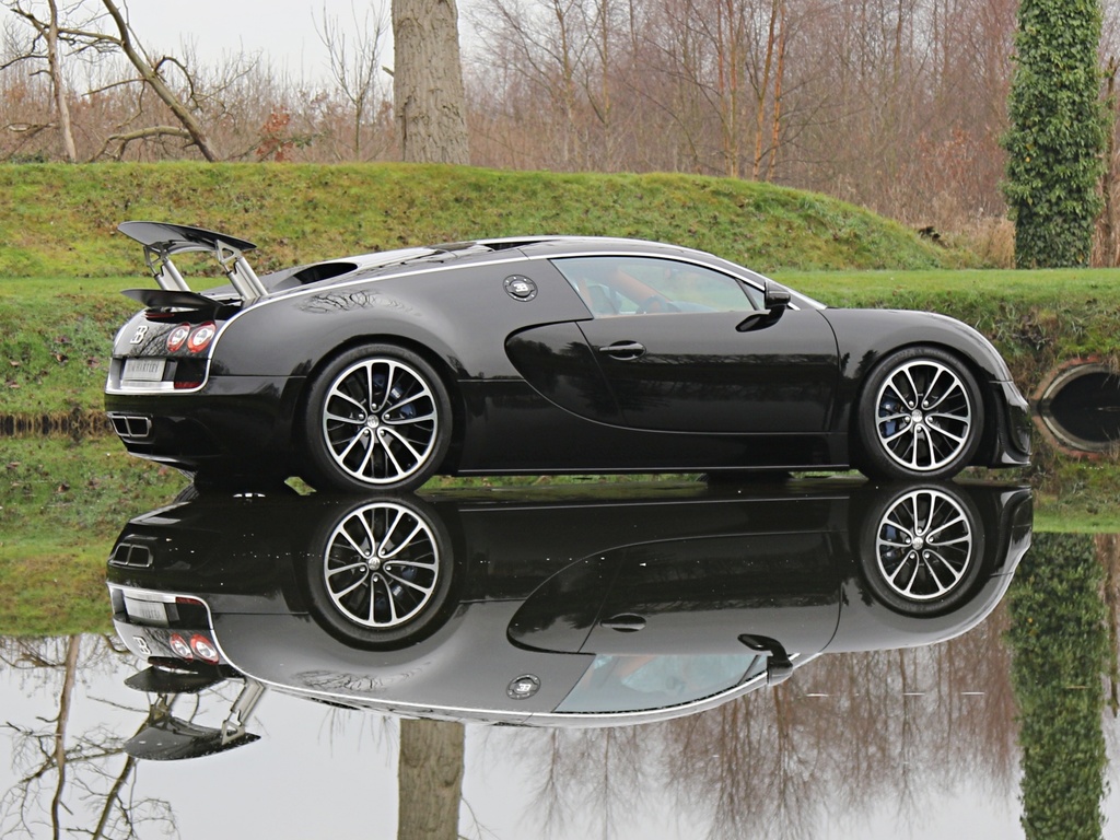 2011 Bugatti Veyron Super Sport Sang Noir, 7/20