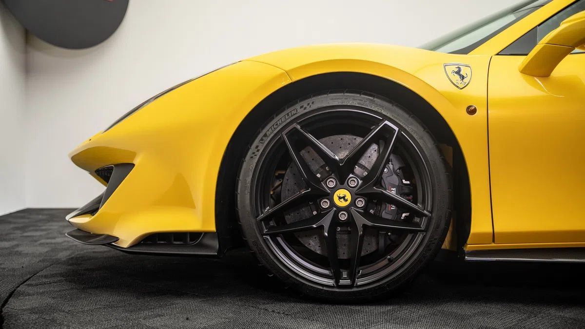 2019 Ferrari 488 Pista Spider wheel