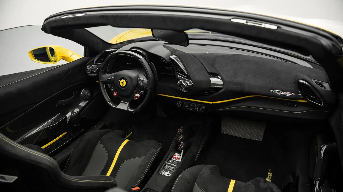 2019 Ferrari 488 Pista Spider interior
